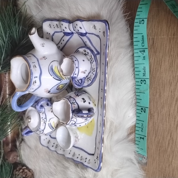 Miniature Ceramic Tea Set - Picture 3 of 6